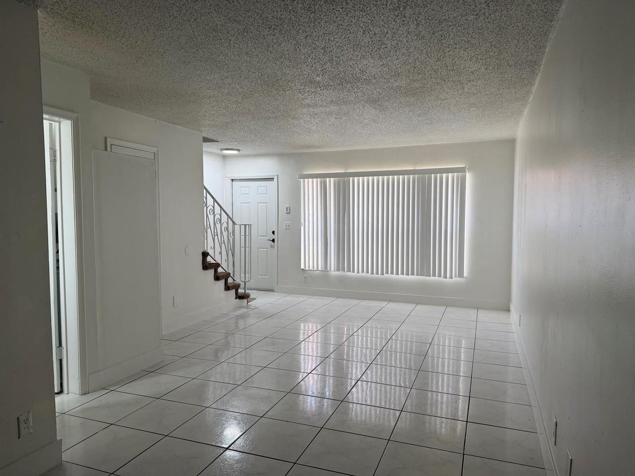2552 Northwest 52nd Avenue #B19 - Photo 3 of 7