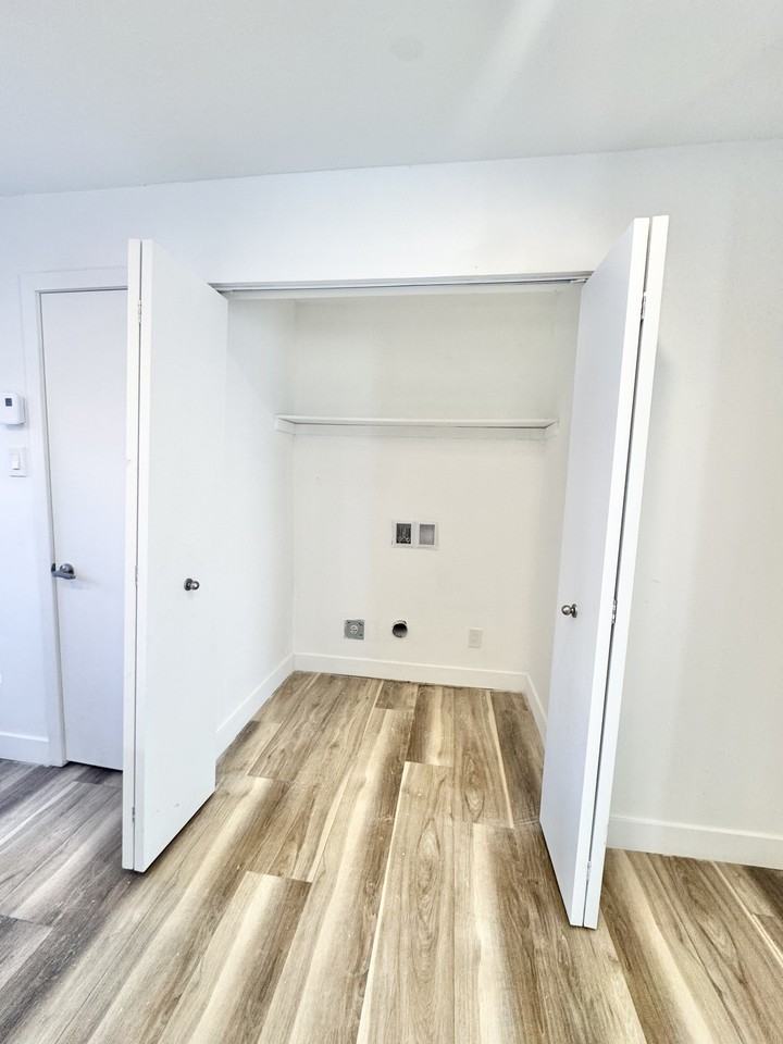 252 Rue Toulouse #1 - Photo 6 of 12