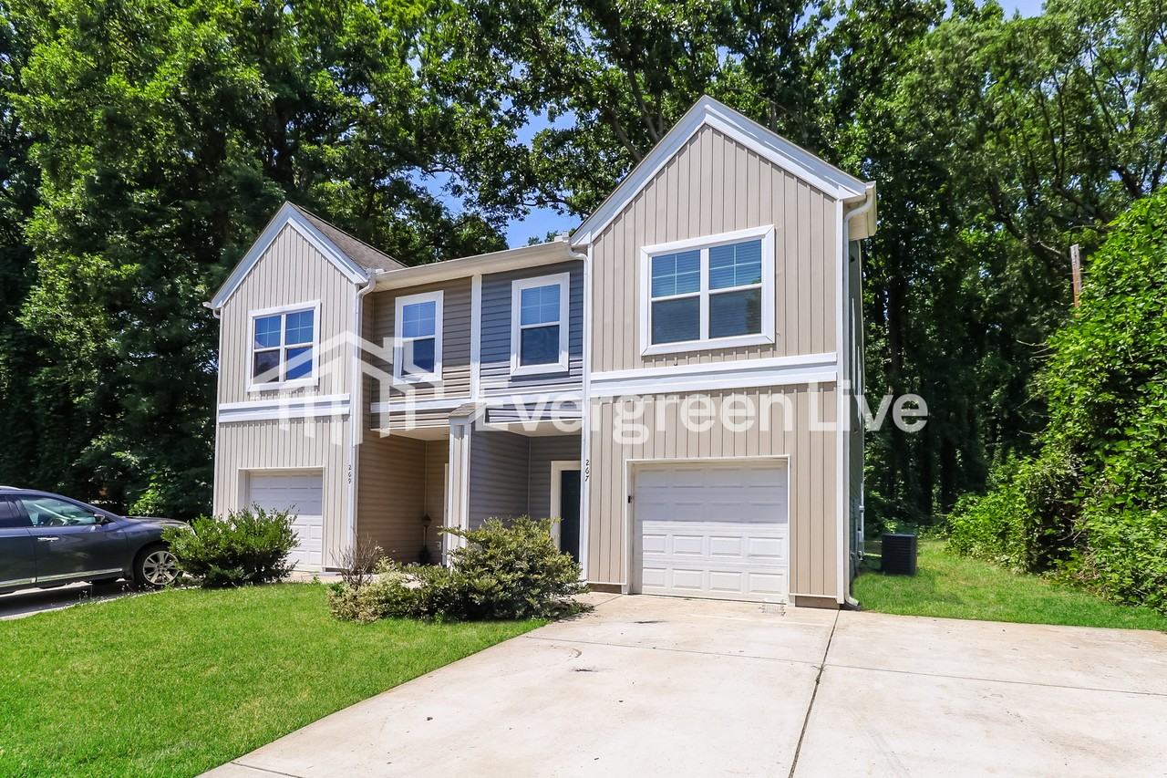 267 E Catawba Ave - Photo 2 of 15