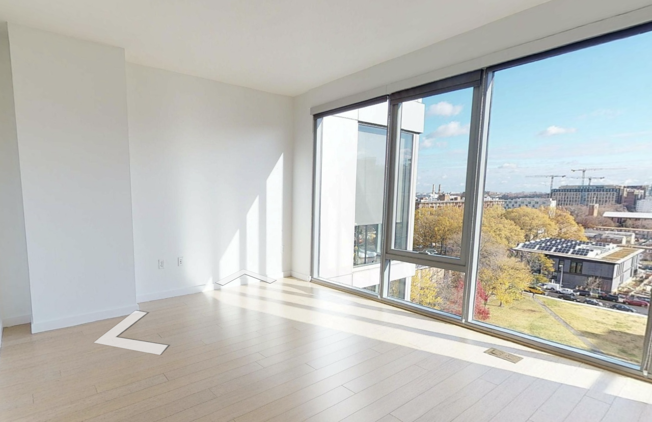 1007 4th Street Southwest - Photo 2 of 8