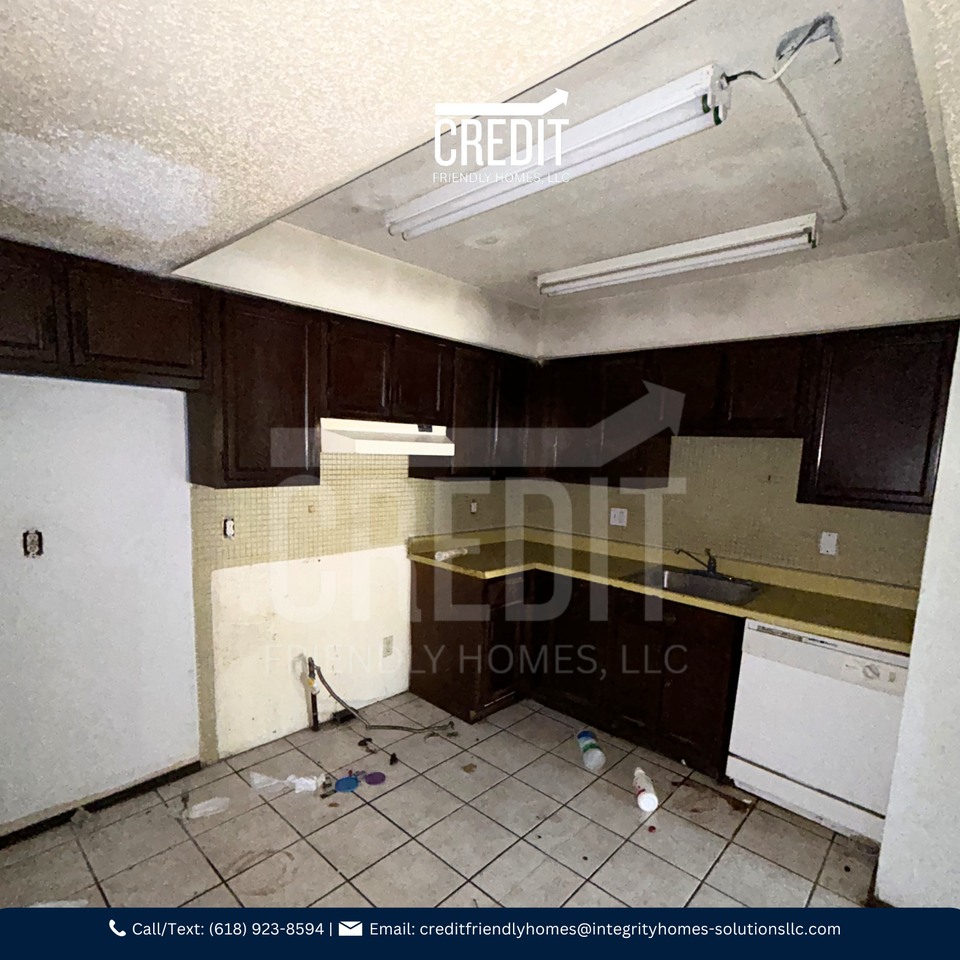 1621 Chambers Rd - Photo 6 of 10