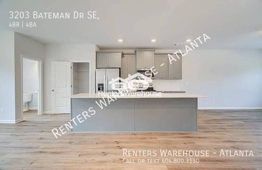 3203 Bateman Dr SE, - Photo 4 of 18