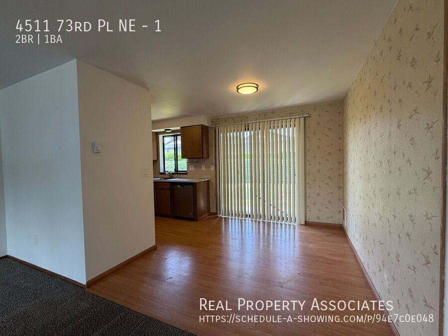 4511 73rd Pl Ne #1 - Photo 3 of 12