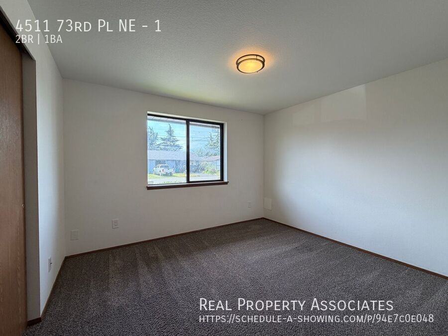 4511 73rd Pl Ne #1 - Photo 7 of 12