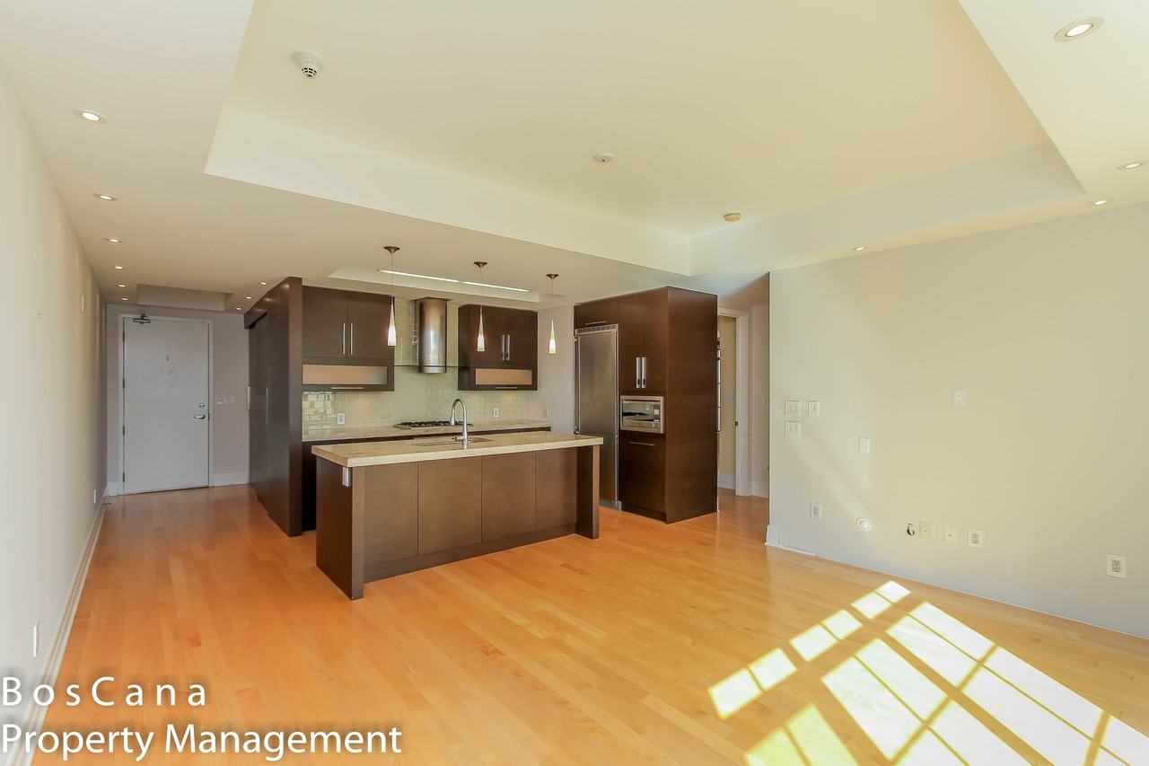 327 Breezehill Avenue South - Photo 6 of 24