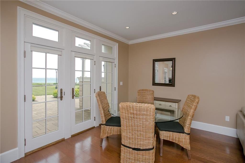 241 Ruggles Ave ##B - Photo 7 of 17