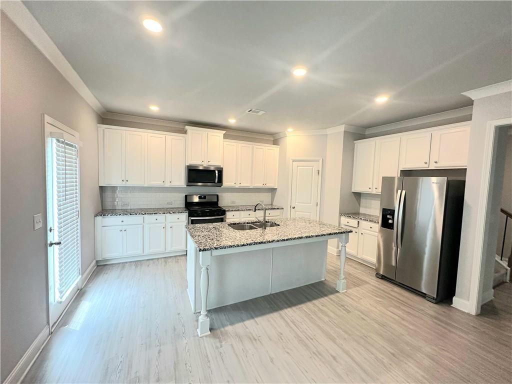 1935 Holman Forest Dr - Photo 2 of 16