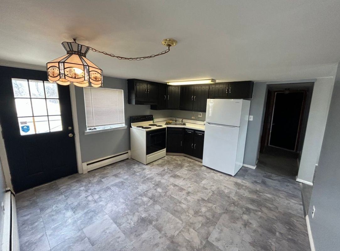 513 Cedar Ave - Photo 3 of 15
