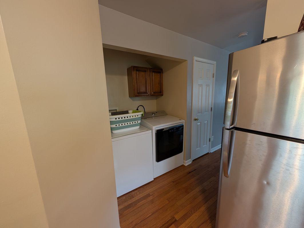 468 Mitchell Ave - Photo 3 of 6