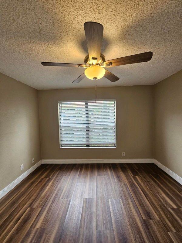 1561 Windorah Way ##A - Photo 7 of 9
