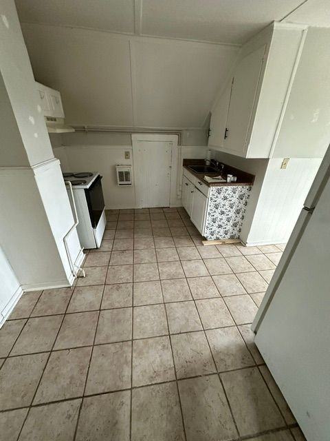 46 Pulaski St - Photo 7 of 11