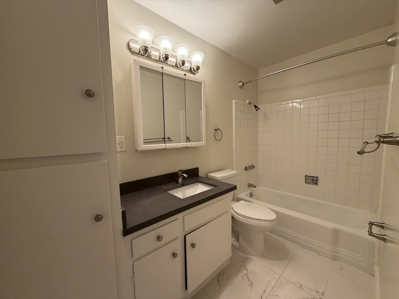 1162 Saranap Ave #22B - Photo 6 of 9