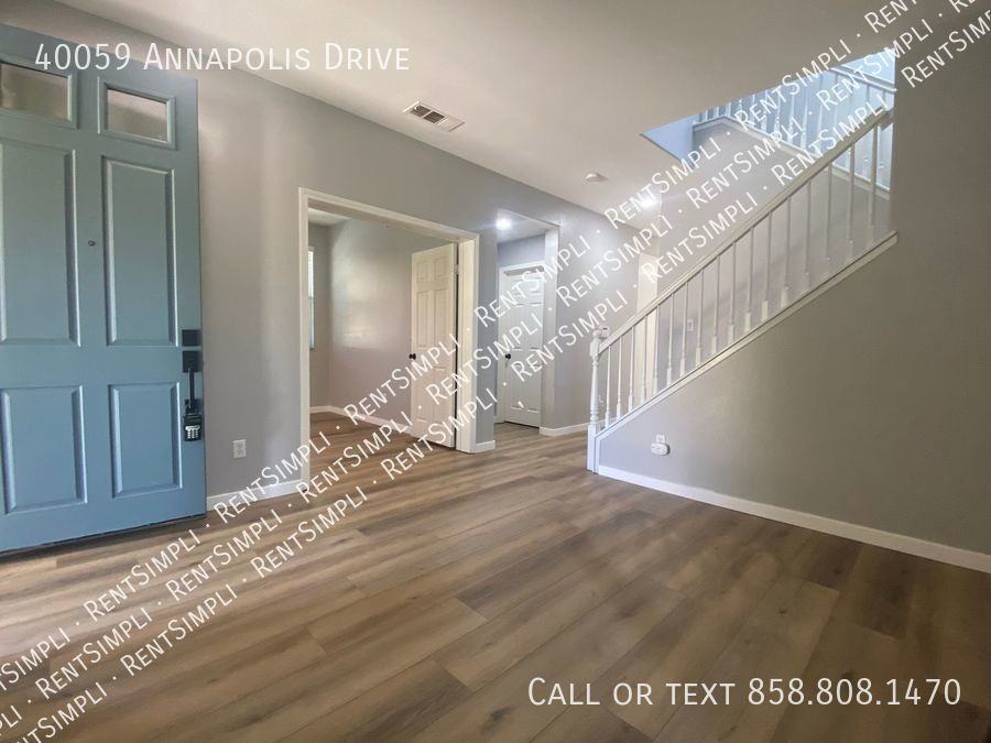 40059 Annapolis Dr - Photo 4 of 50