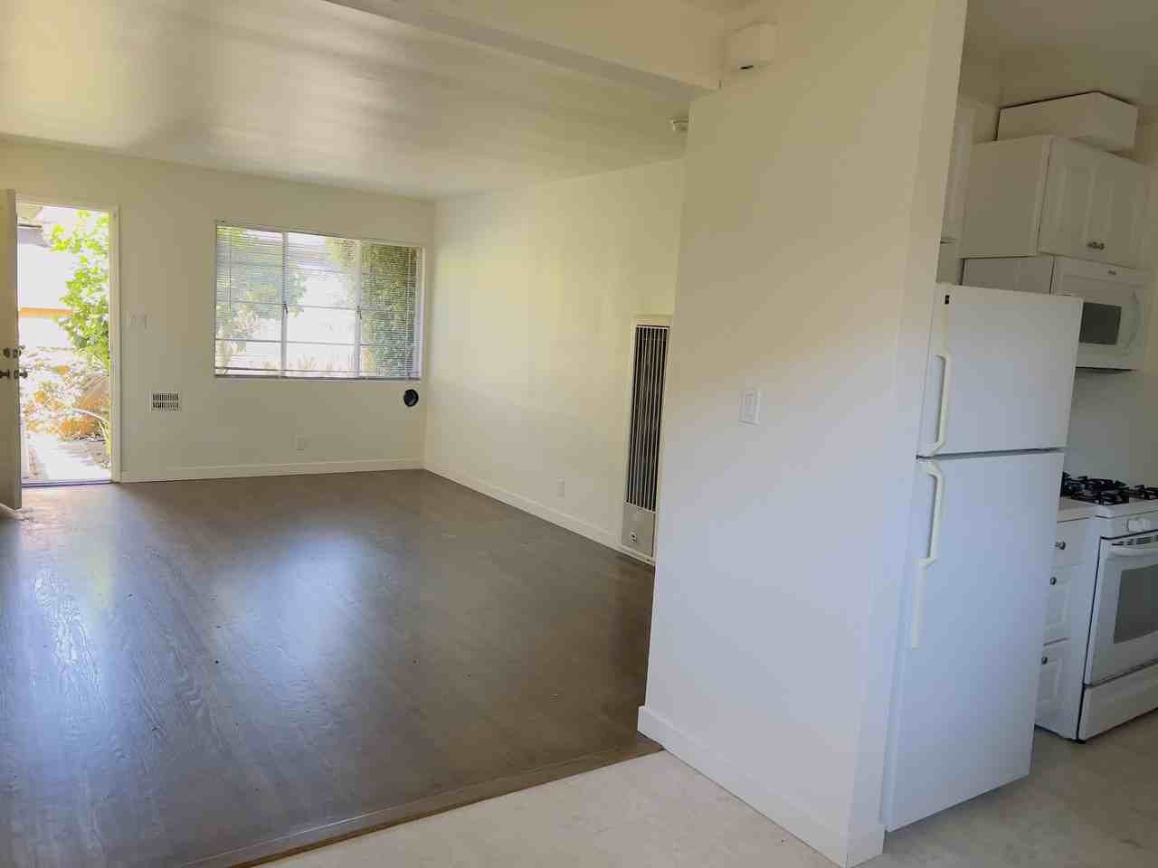 4247 South Centinela Avenue #4247 1/2 - Photo 2 of 8