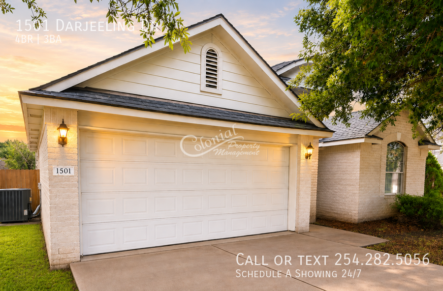 1501 Darjeeling Dr