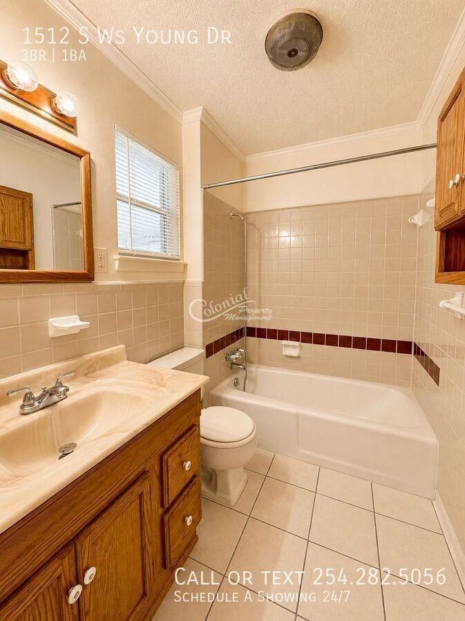 1512 S W S Young Dr - Photo 7 of 12