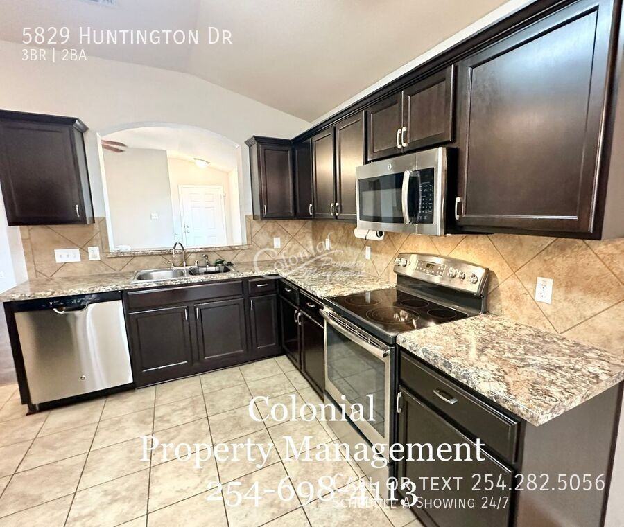 5829 Huntington Dr - Photo 6 of 12