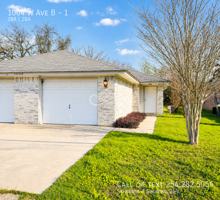 featured image of 1004 W Avenue B #2