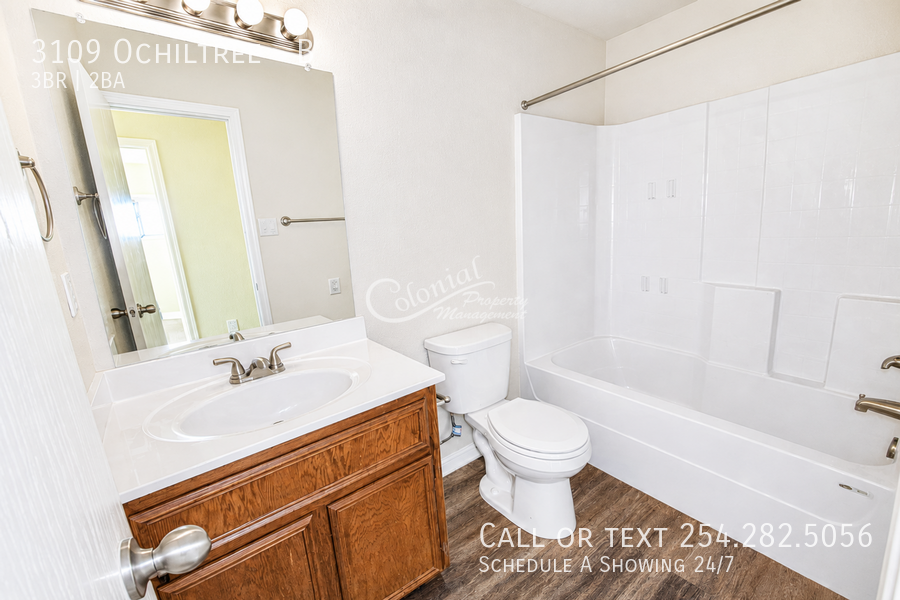 3109 Ochiltree Dr #B - Photo 7 of 12