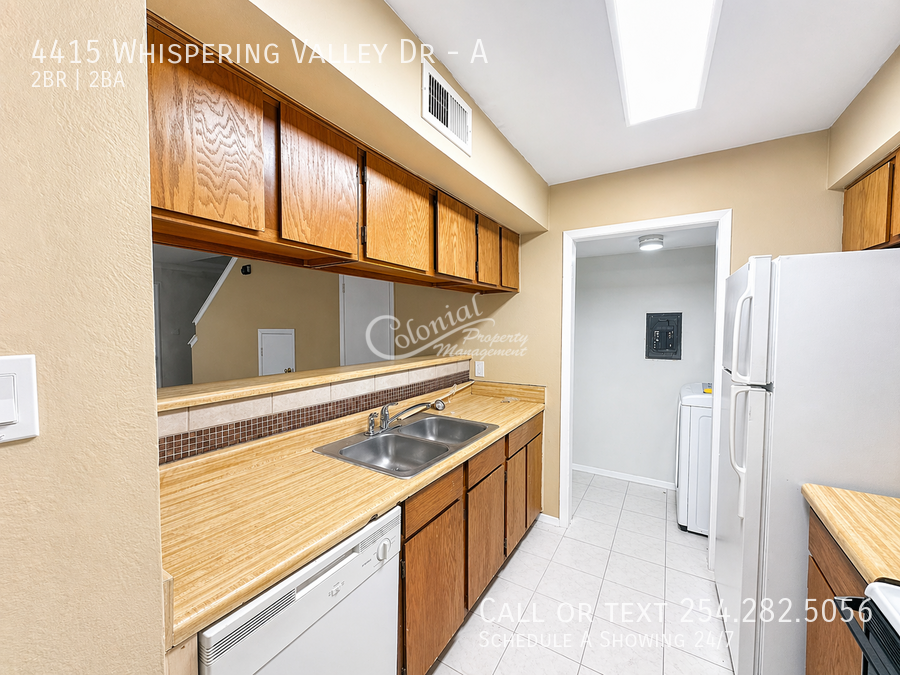 4415 Whispering Valley Dr #A - Photo 5 of 15