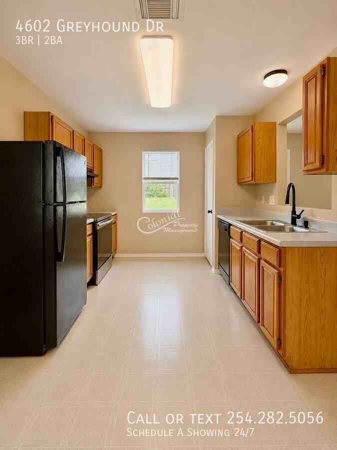 4602 Greyhound Dr - Photo 4 of 10