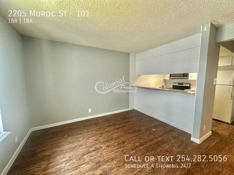 2205 Muroc St #101 - Photo 3 of 11