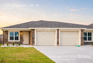 3204 Stonewall Dr #B - Photo 1 of 1