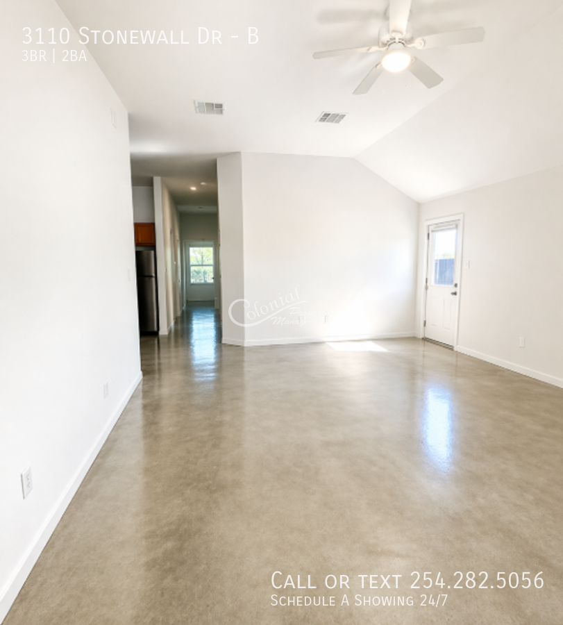3110 Stonewall Dr #B - Photo 4 of 10