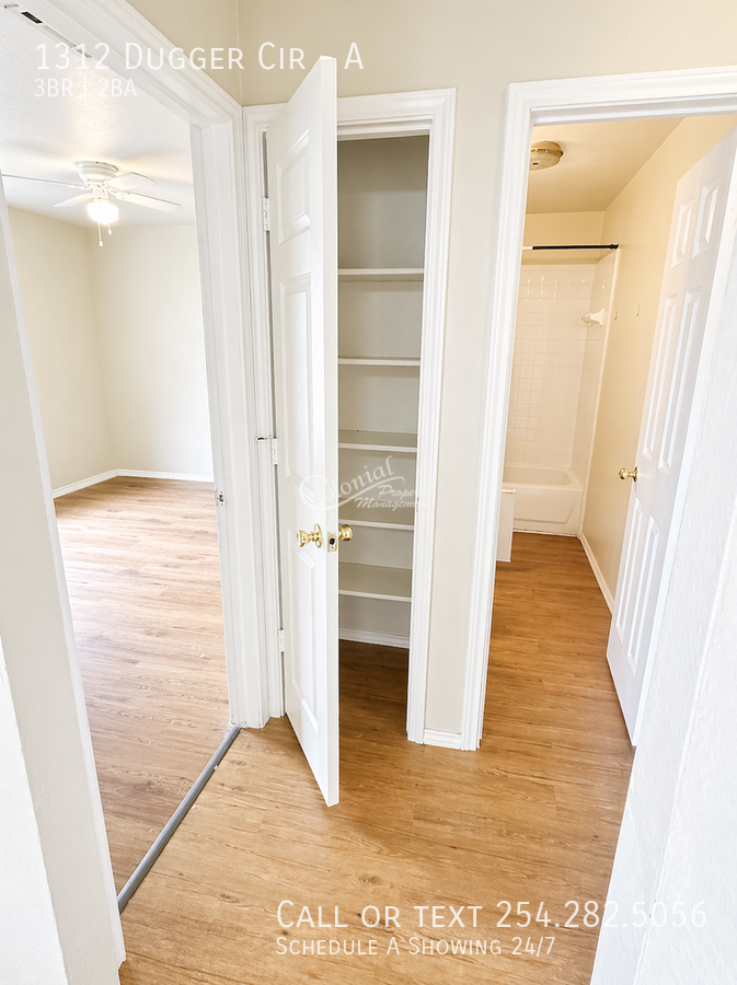 1312 Dugger Cir #A - Photo 4 of 13