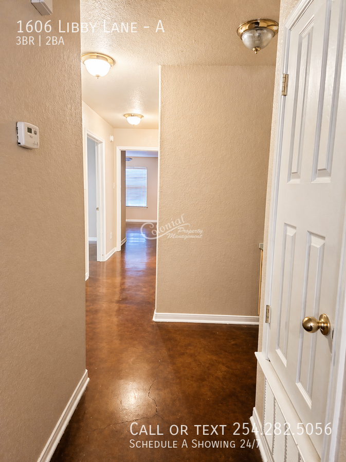 1606 Libby Ln #A - Photo 7 of 8