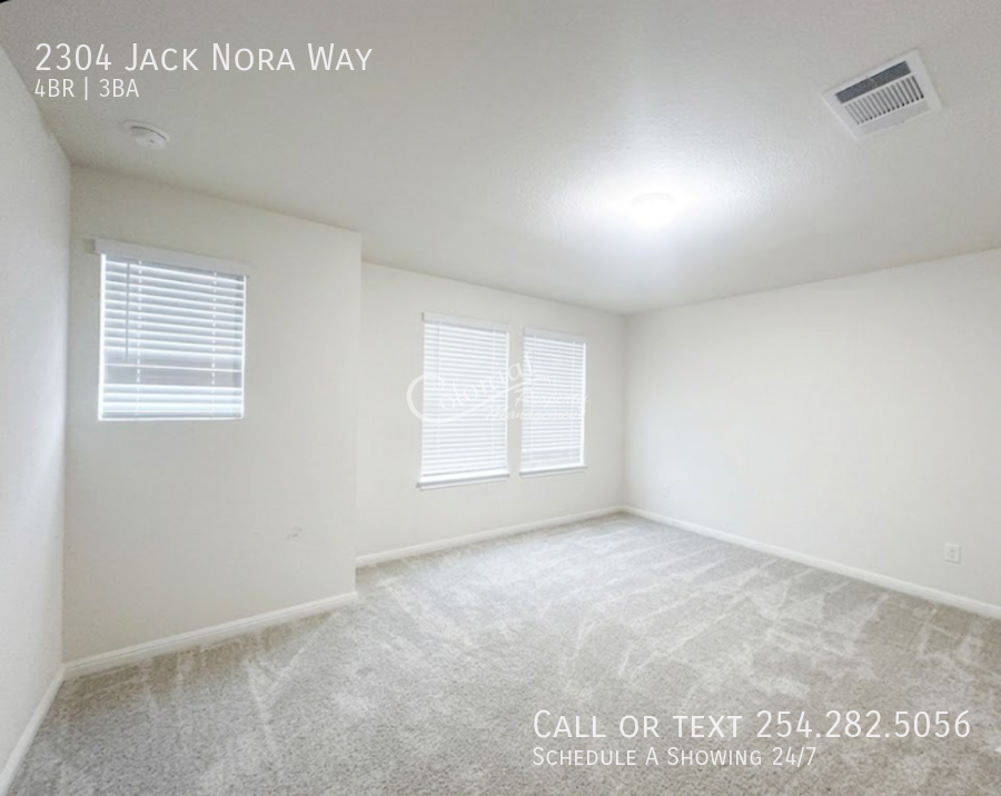 2304 Jack Nora Way - Photo 7 of 12