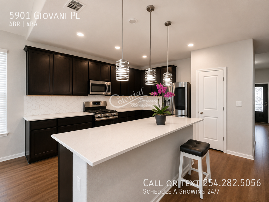 5901 Giovanni Pl - Photo 7 of 24