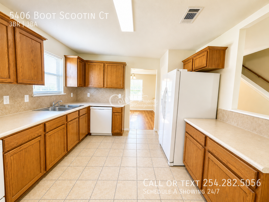 5406 Boot Scootin Ct - Photo 7 of 33