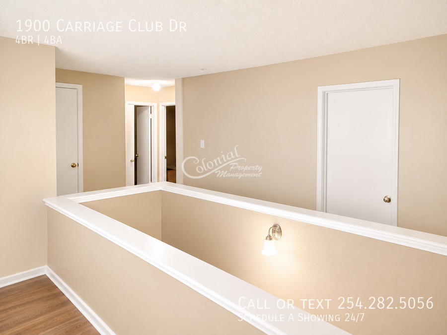 1900 Carriage Club Dr - Photo 7 of 12