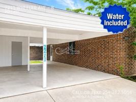 featured image of 2211 Wheeler Ave #B