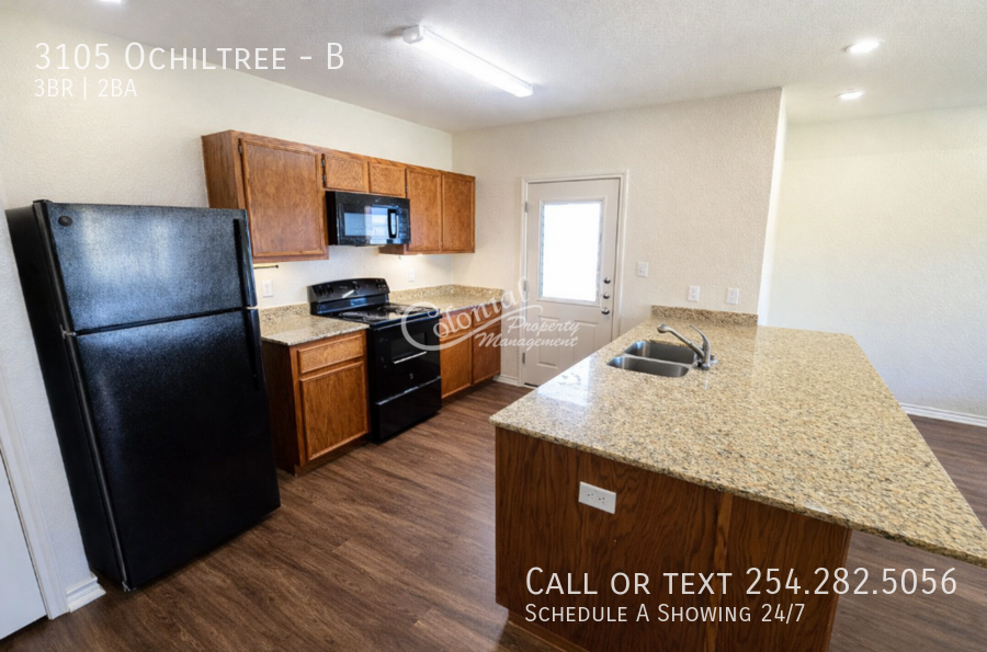 3105 Ochiltree Dr #B - Photo 4 of 13