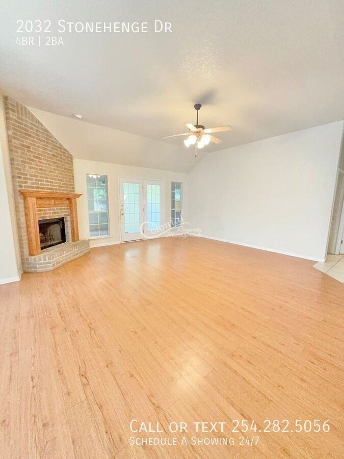 2032 Stonehenge Dr - Photo 4 of 14