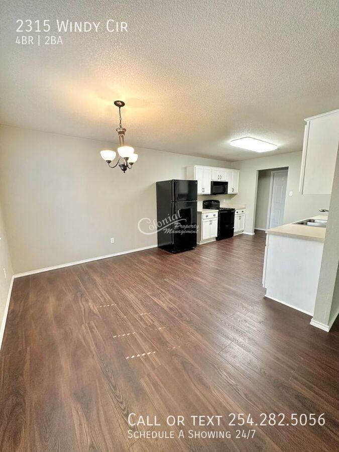 2315 Windy Cir - Photo 6 of 18