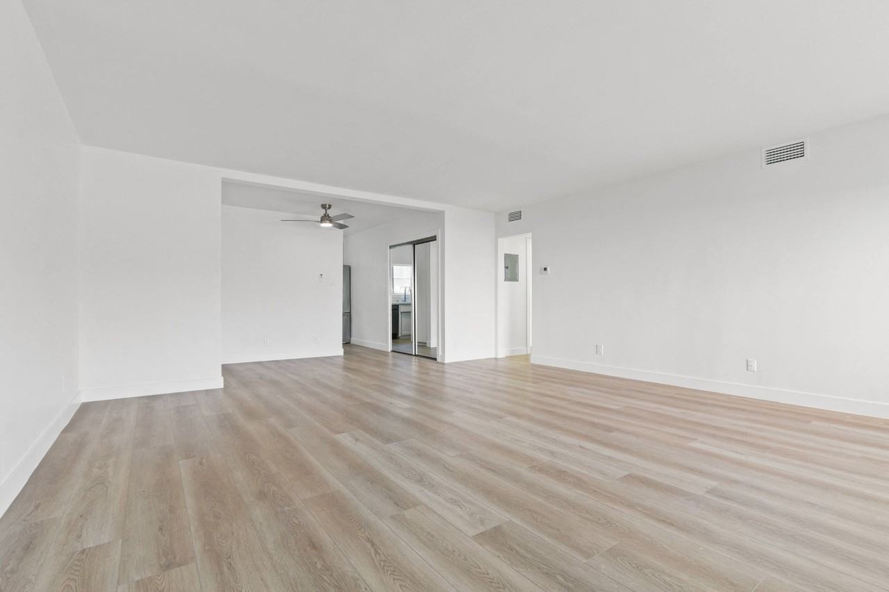 1128 7th Street - Photo 6 of 29