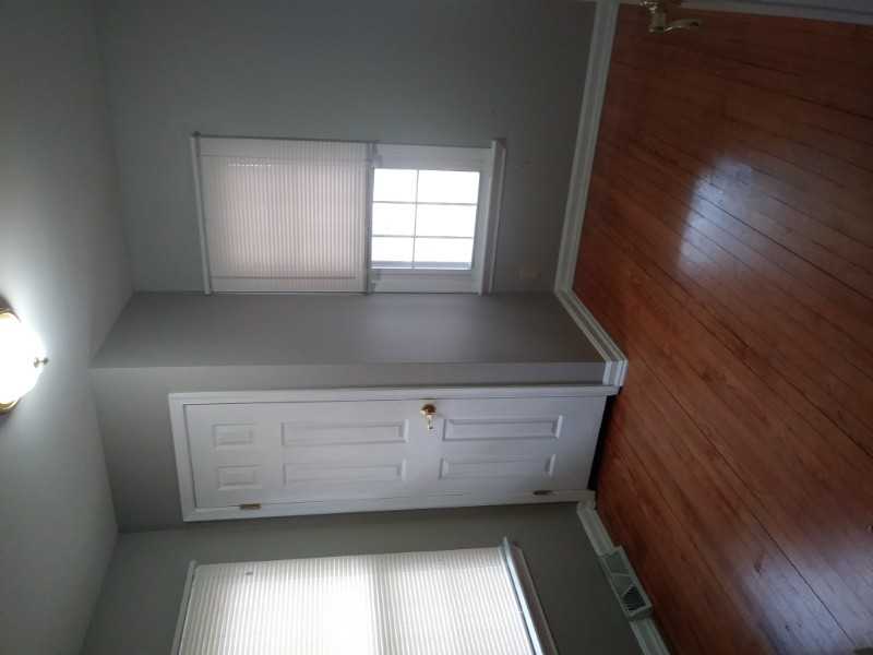 319 Maitland St - Photo 3 of 12
