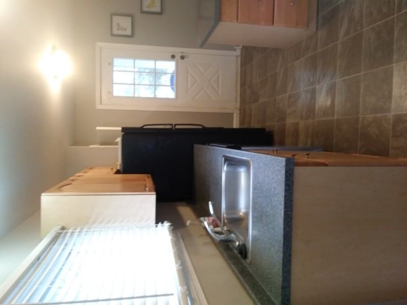 319 Maitland St - Photo 7 of 12