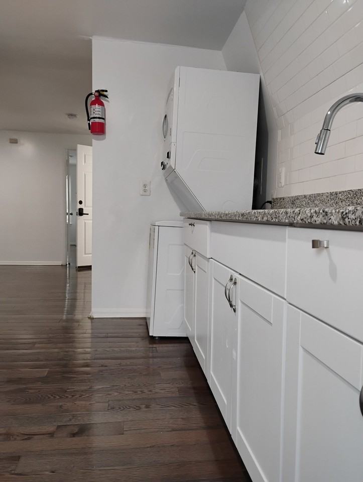 497 Tremont Ave #3rdFL - Photo 2 of 19