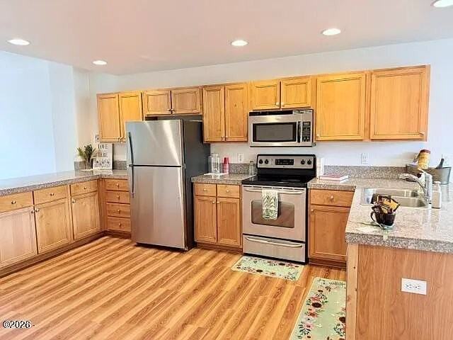 475 Se 35th St #E27 - Photo 4 of 21