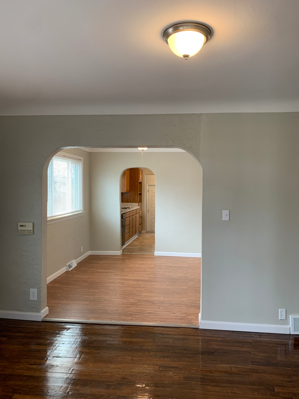 3220 Dakota Ave - Photo 5 of 31