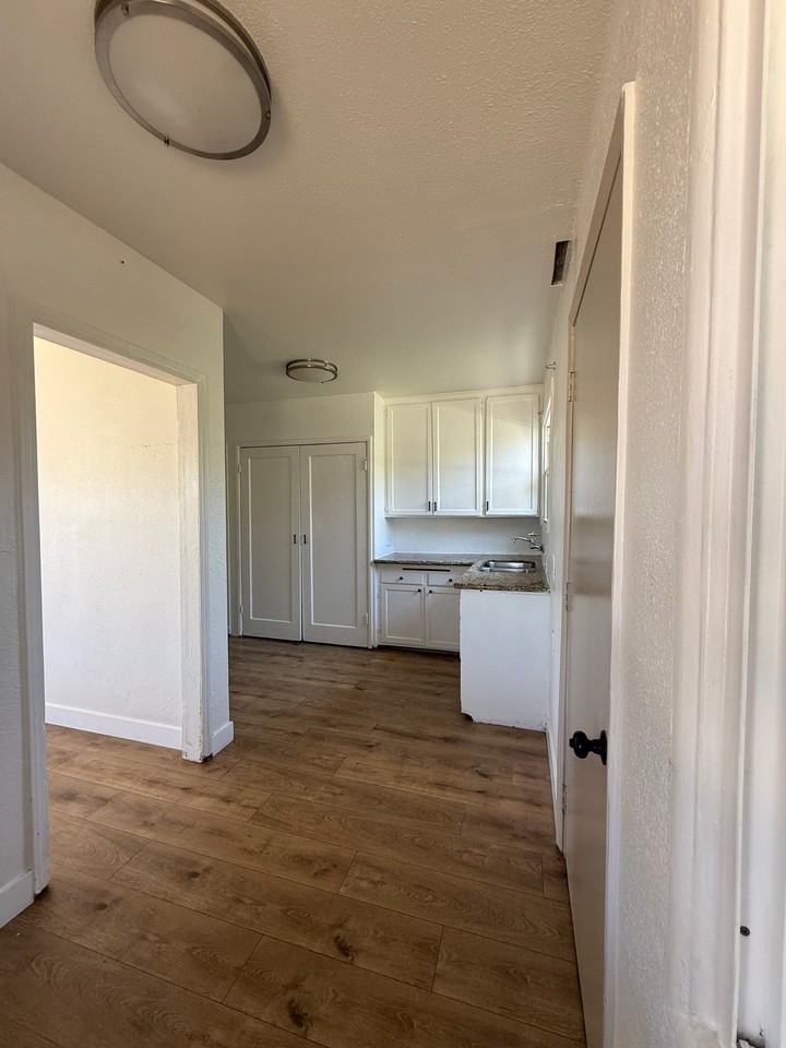 3358 W Imperial Hwy - Photo 2 of 10
