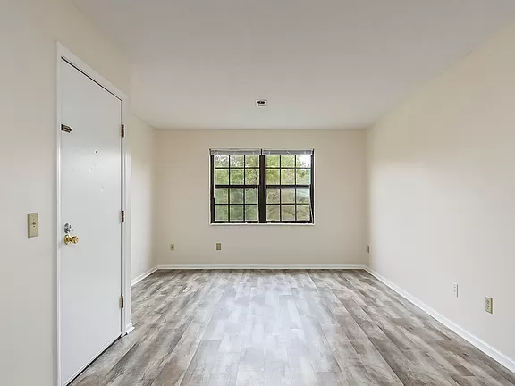 24 Scioto Dr #A - Photo 2 of 10