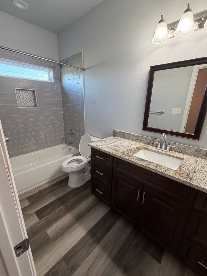 6430 Rock Ridge Dr - Photo 3 of 10
