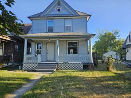 featured image of 735 Woodland Ave