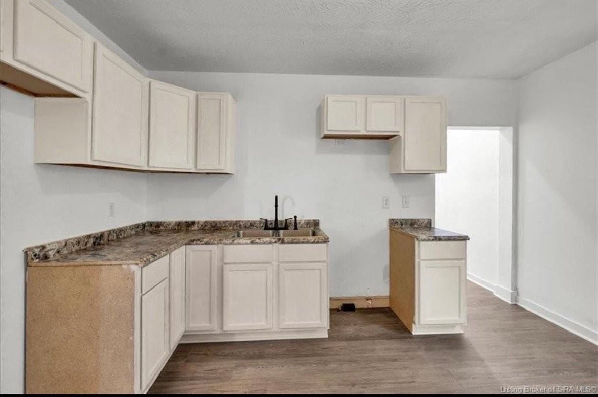 829 Meigs Ave - Photo 6 of 20