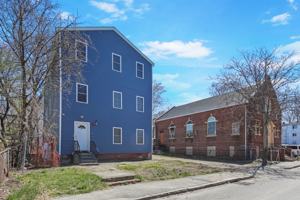 featured image of 15 Hawley St #2